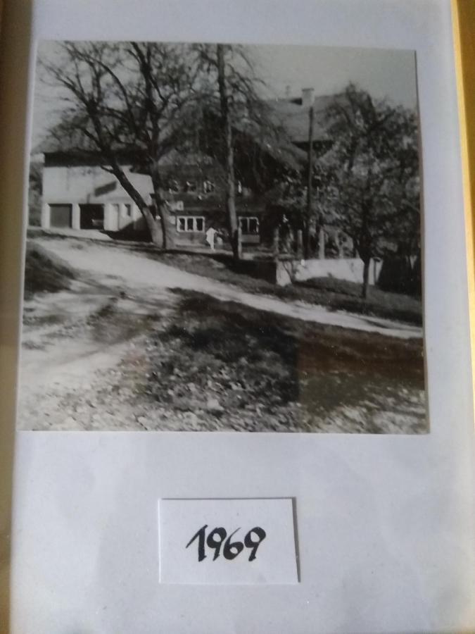 Gasthaus Schachinger Tumeltsham ภายนอก รูปภาพ
